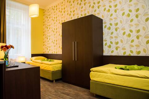 City Center Twin Bed Studio